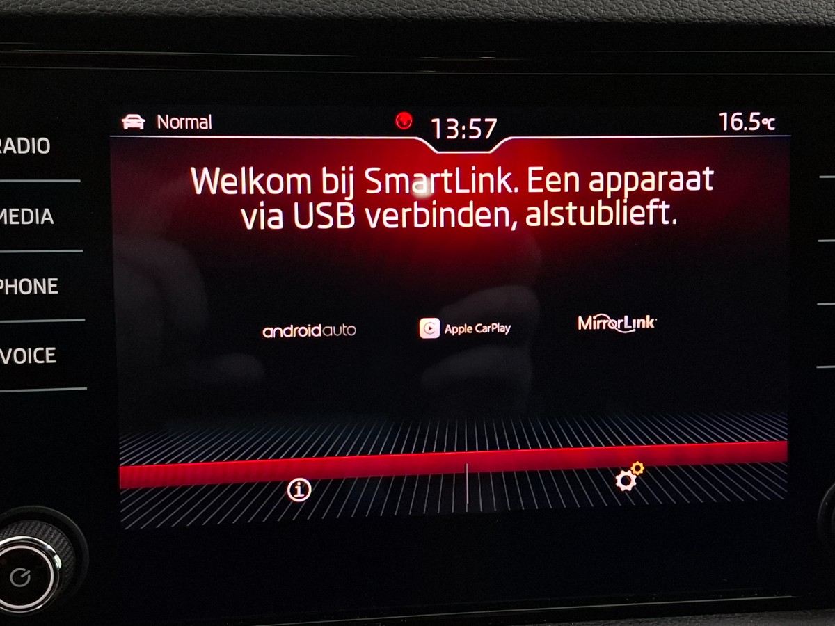 Skoda Karoq 1.5 TSI ACT Sportline Business
