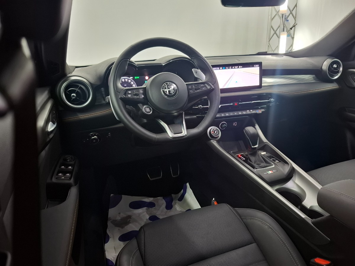 Alfa Romeo Tonale 1.5T Hybrid Veloce