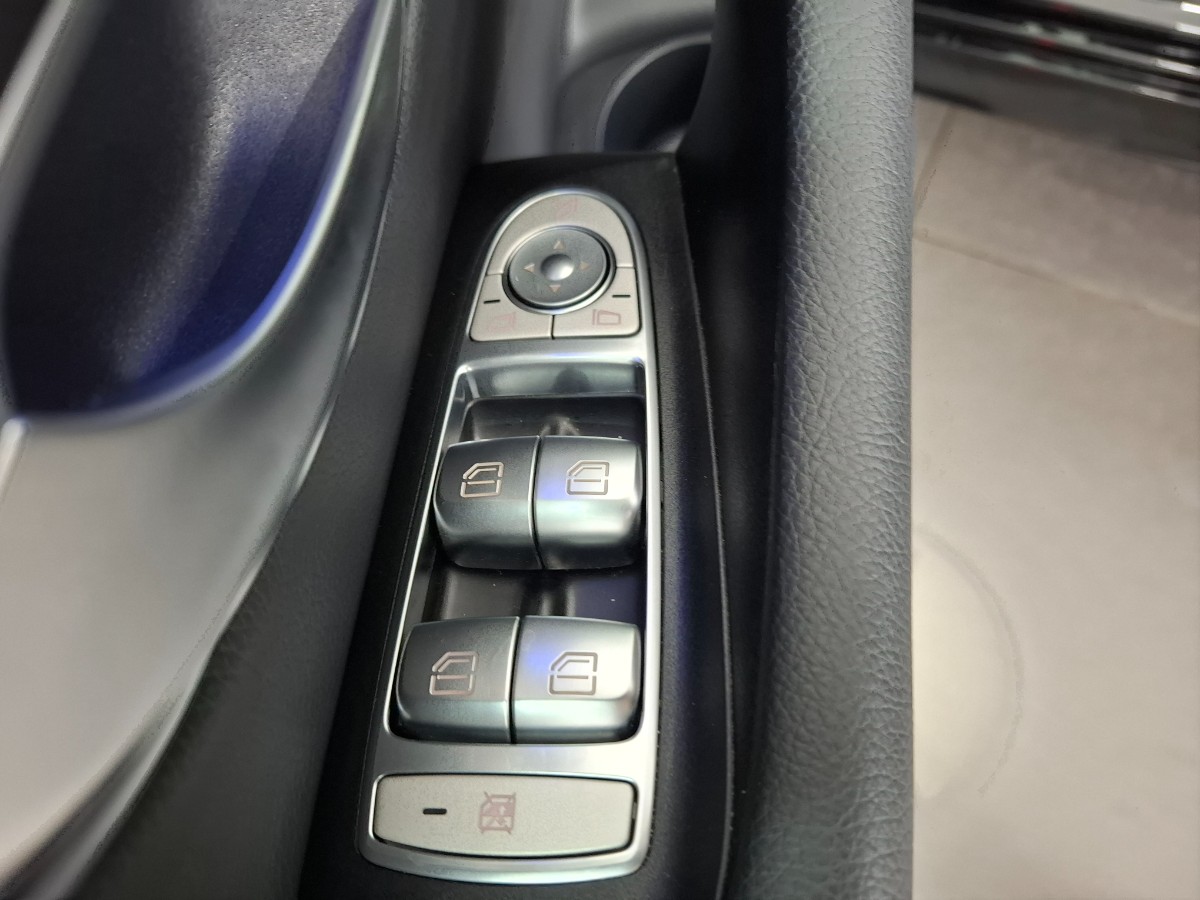 Mercedes-Benz E-klasse 300 e Business Solution AMG Night-Edition