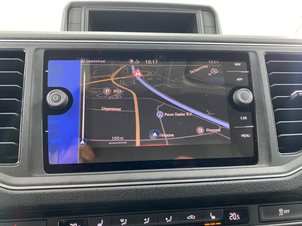 MAN TGE 5.160 L3H3 RWD Dubb. Lucht AUT8 | Reflex silver | Climatronic | Assist pak | Comfortpak. Plus | Bsn Navi | Licht Zicht (LED) | Trekhaak 3,5t | Adaptive Cruise | Schuifdeur links