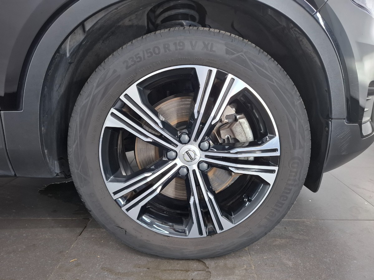 Volvo XC40 1.5 T4 Recharge Inscription |Stoelverwarming|Pano|H&K|