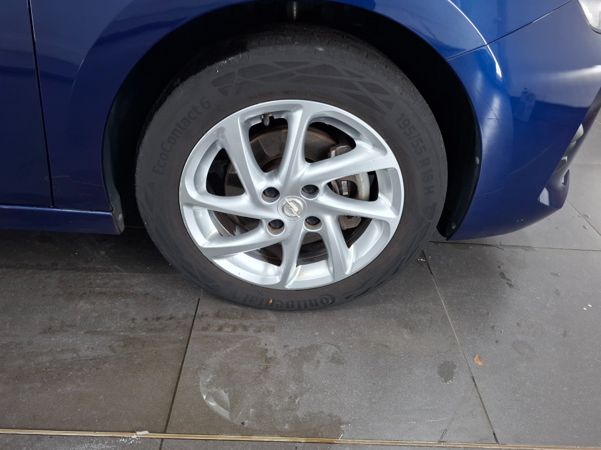 Opel Corsa 1.2 GS Line