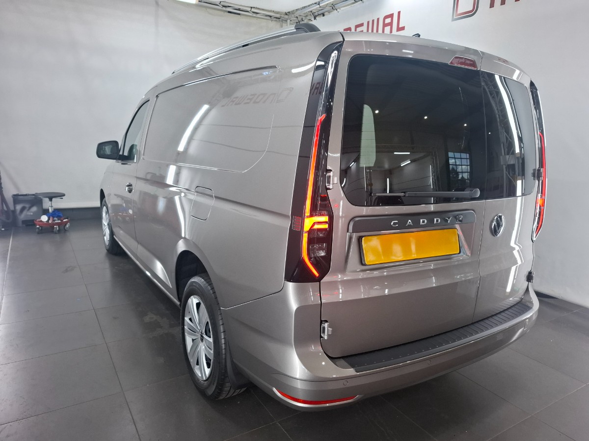 Volkswagen Caddy Maxi 2.0 TDI DSG | LED | Virtual | Camera | Keyless | Trekhaak | Winterpakket