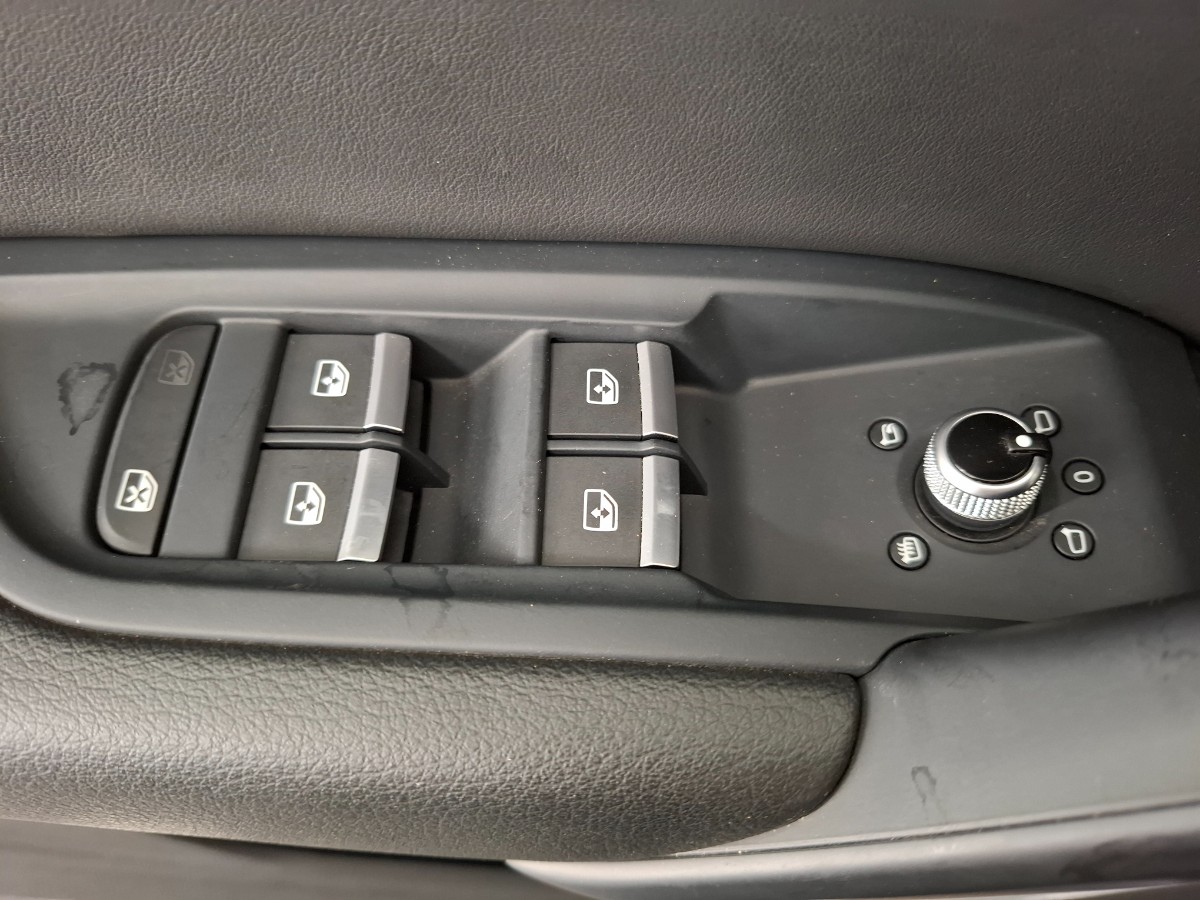 Audi Q5 50 TFSI E S-LINE PLUS QUATTRO | Pano ACC Daytonagrau