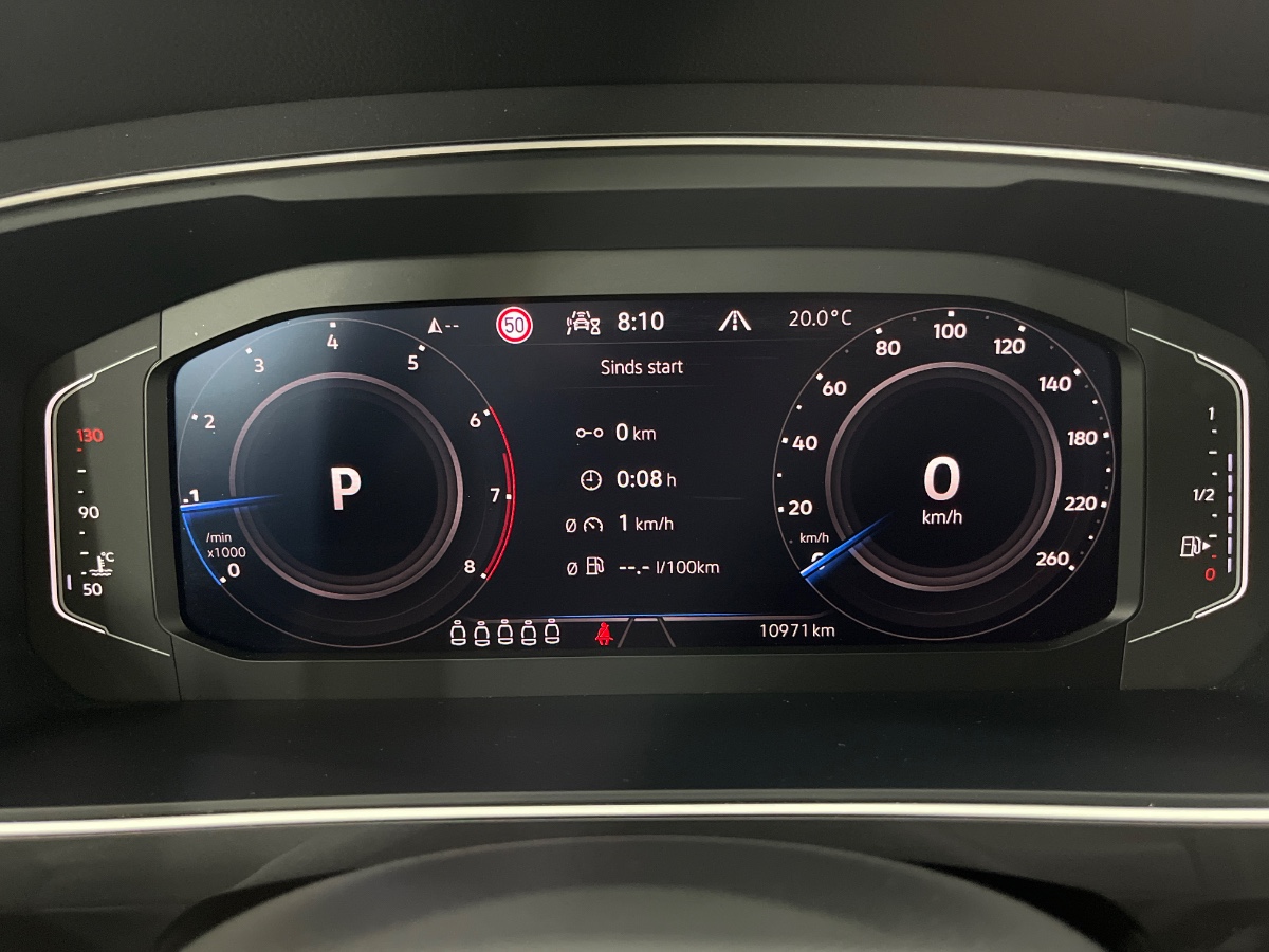 Volkswagen Tiguan Allspace 1.5 TSI Life Business 7p. |Pano|Trekhaak|ACC|Stoelverwarming|