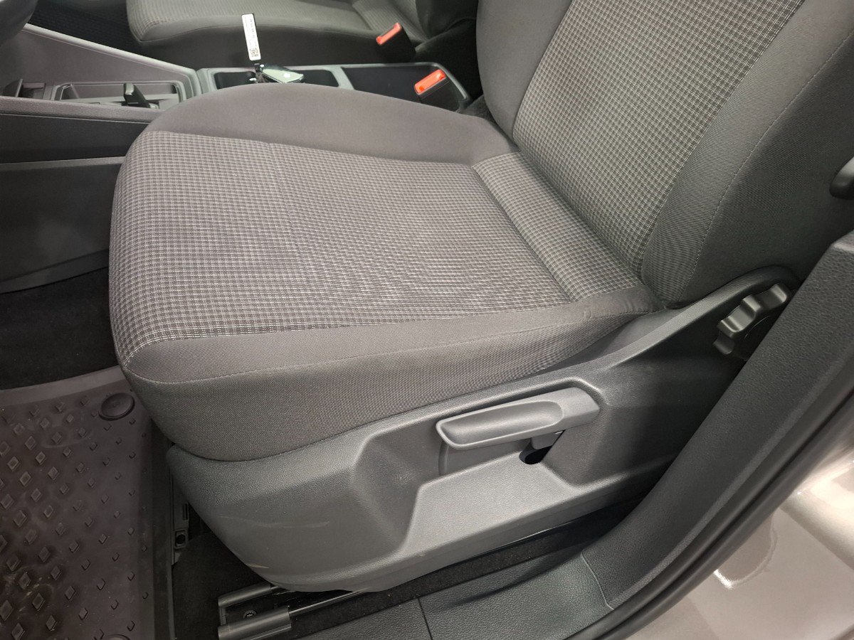 Volkswagen Caddy Maxi 2.0 TDI DSG | LED | Virtual | Camera | Keyless | Trekhaak | Winterpakket