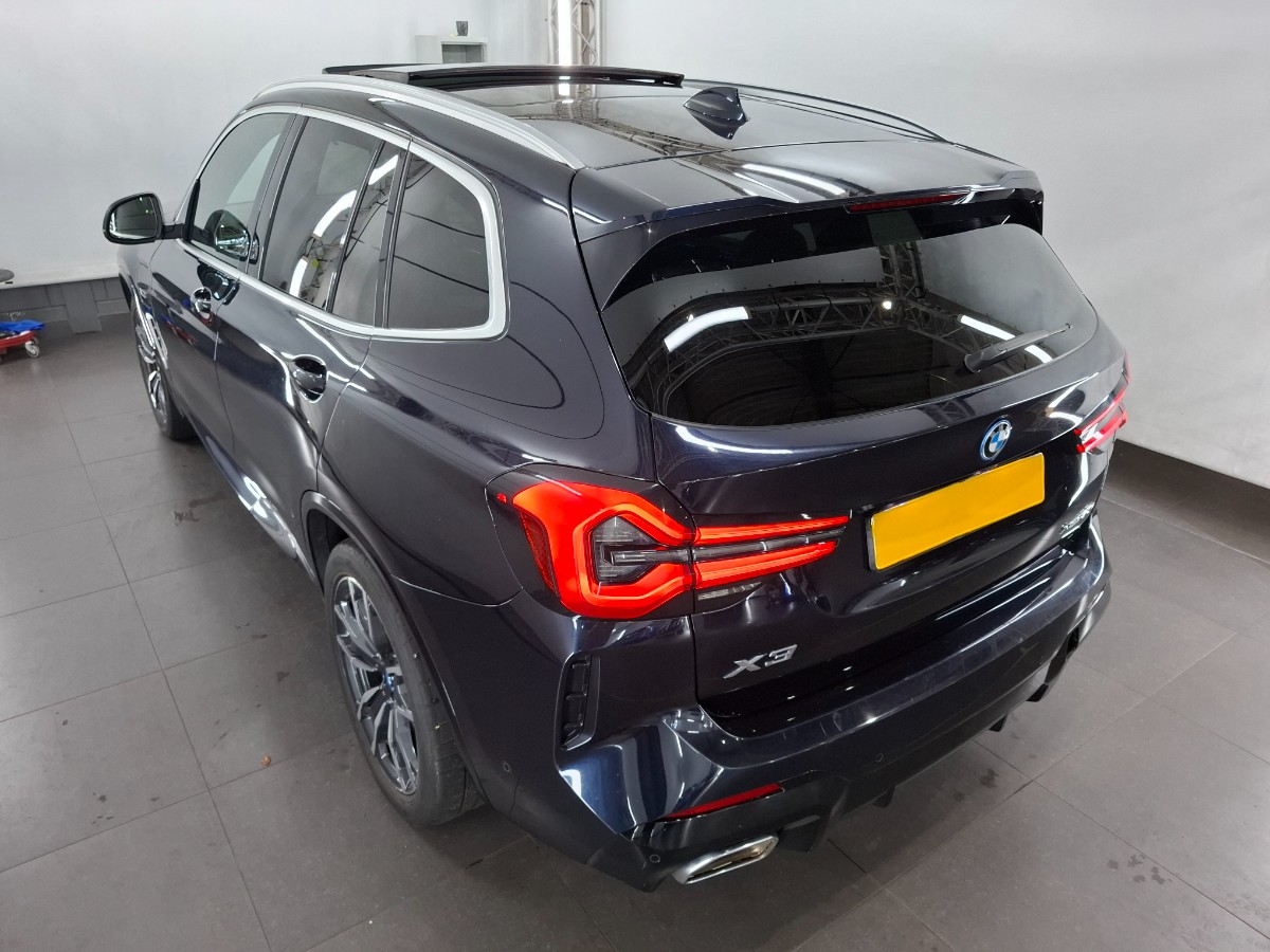 BMW X3 xDrive30e 292PK High Executive M-Sport Pano Schaalstoelen Head-up Harman Kardon