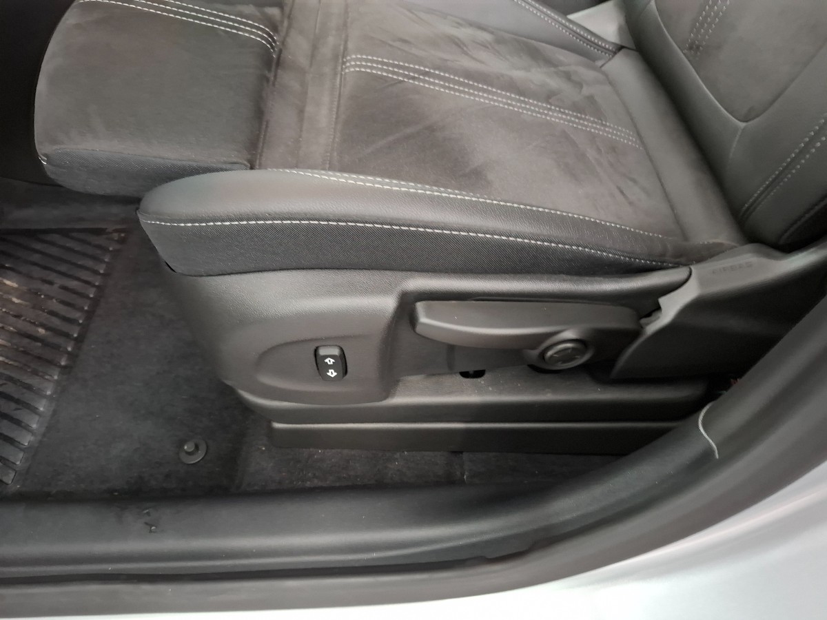 Opel Crossland X 1.2 Turbo Ultimate