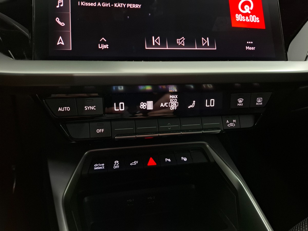 Audi A3 Sportback 40 TFSI e S-line B&O Trekhaak Keyless