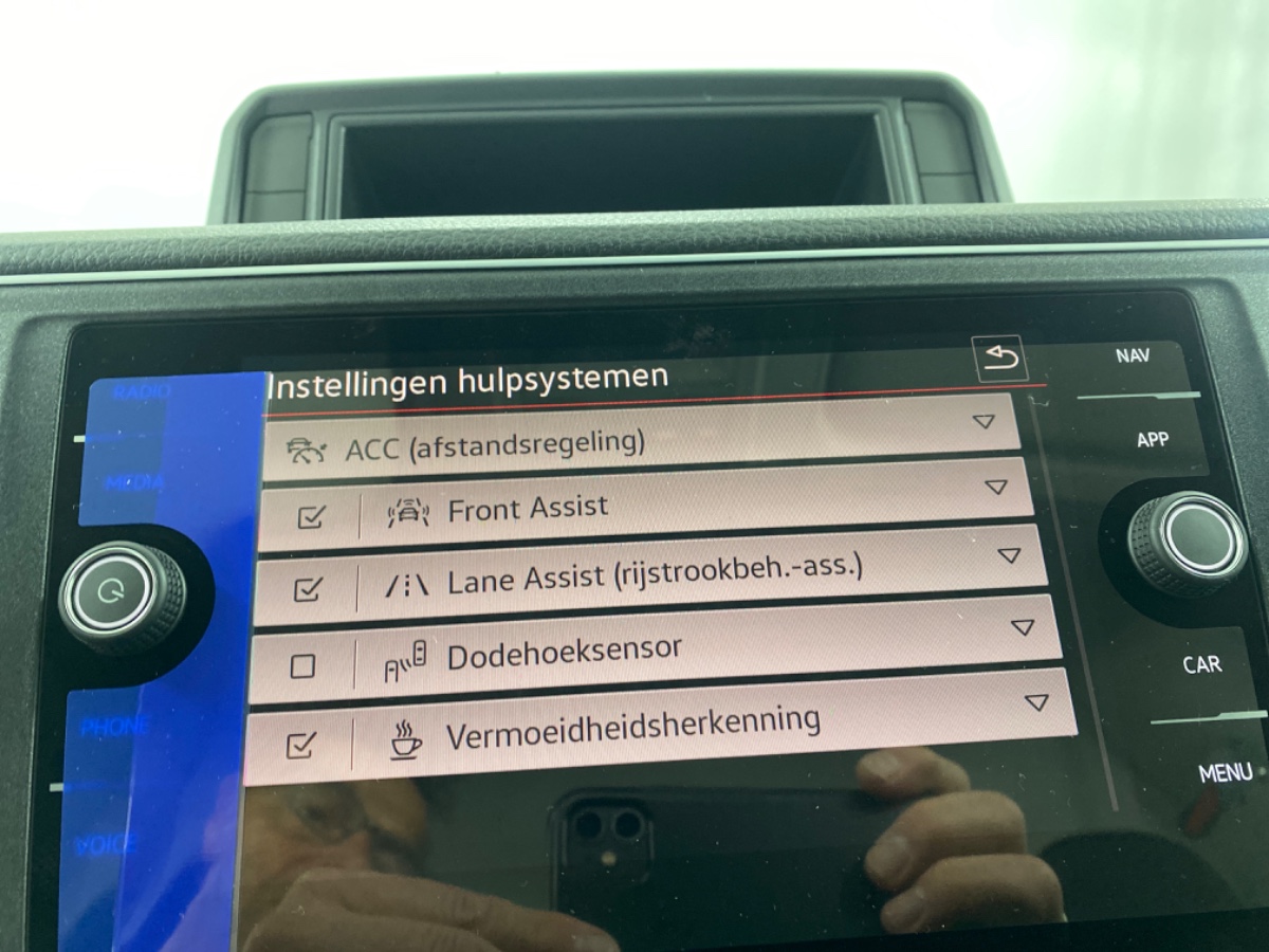 MAN TGE 5.160 L3H3 RWD Dubb. Lucht AUT8 | Reflex silver | Climatronic | Assist pak | Comfortpak. Plus | Bsn Navi | Licht Zicht (LED) | Trekhaak 3,5t | Adaptive Cruise | Schuifdeur links