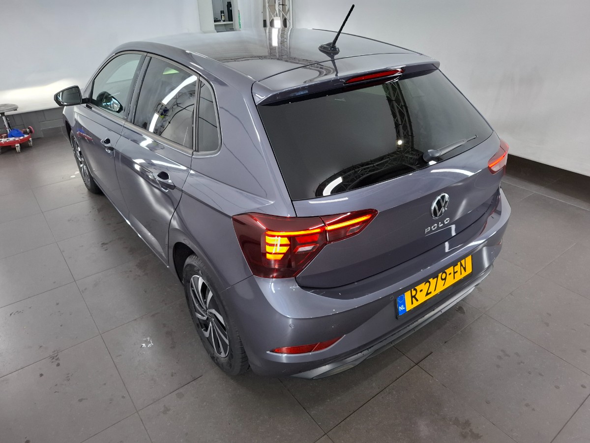 Volkswagen Polo 1.0 TSI Life Business