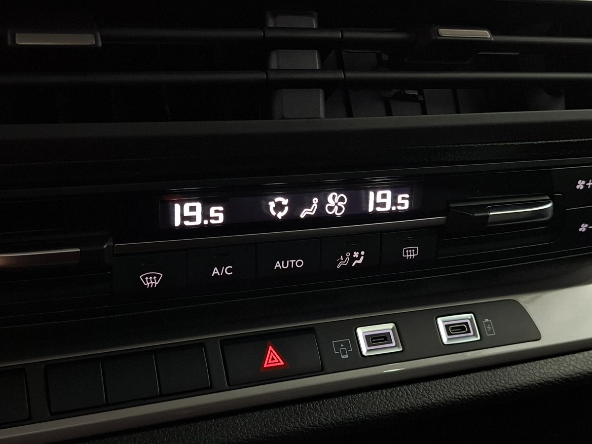 Citroen ë-SpaceTourer Facelift 75kWh XL 2xSD | LED ACC CAM | 341 km WLTP | Nieuwprijs € 69.924