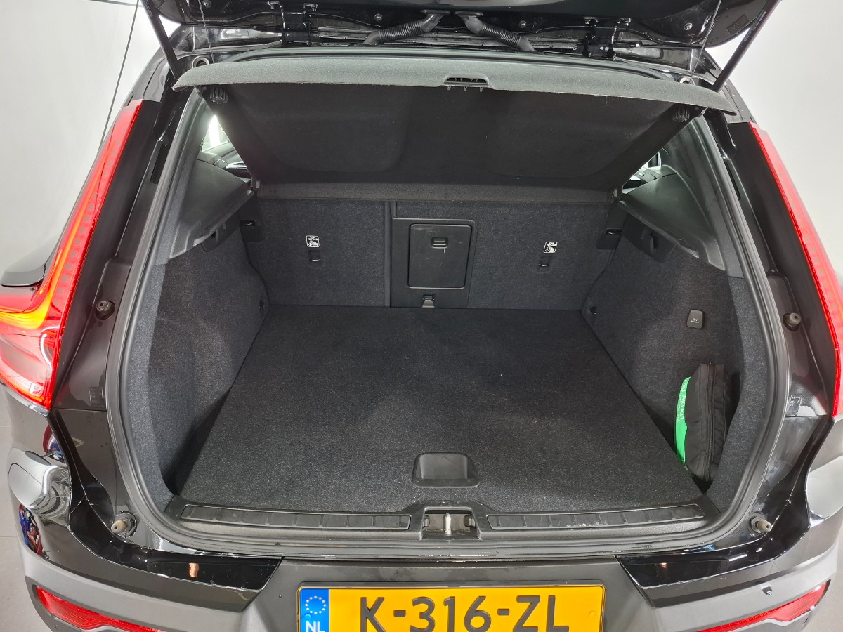 Volvo XC40 1.5 T3 Momentum