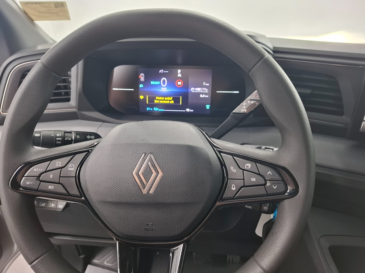 Renault Master E-Tech T35 L2H2 Extra long range 87 kWh | 2x Schuifdeur Trekhaak Allseasons Betimmering Opstap