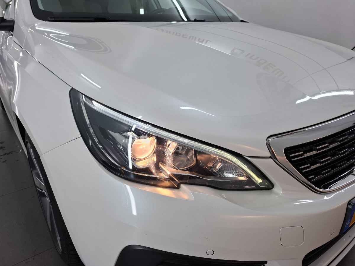 Peugeot 308 1.5 BlueHDi Blue Lease Premium