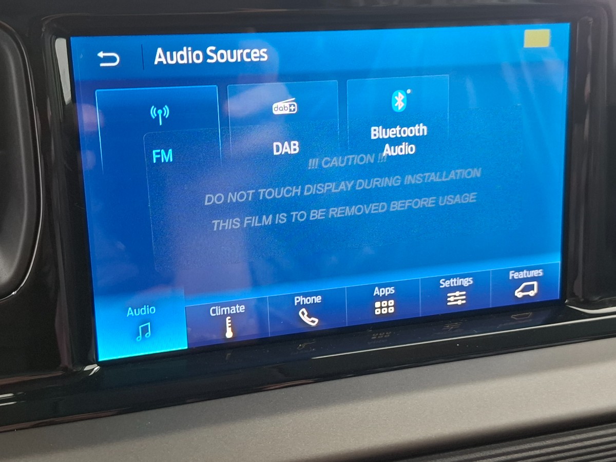 Ford Transit Courier 1.5L ECOBLUE 100PK TREND 16 IN. LICHTMETALEN VELGEN, 10-SPAAK0S , LED LAADRUIMTEVERLICHTING , LED DAGRIJVERLICHTING , PARKING PACK , TREKHAAK BPM VRIJ