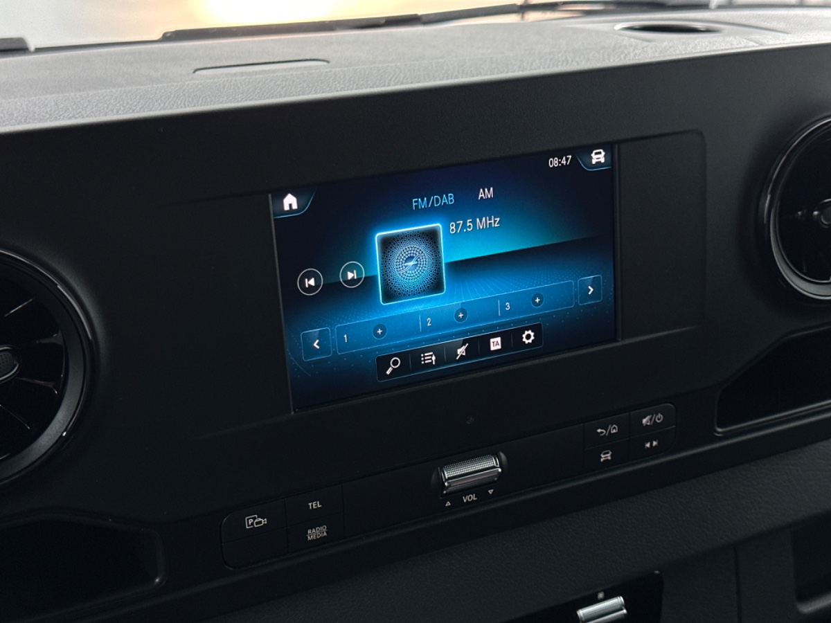 Mercedes-Benz Sprinter 317 CDI L2H2 RWD | MBUX CAM COMFST.