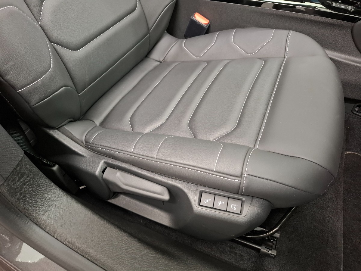 Citroen Ë-C4 Shine Pack Business 50 kWh