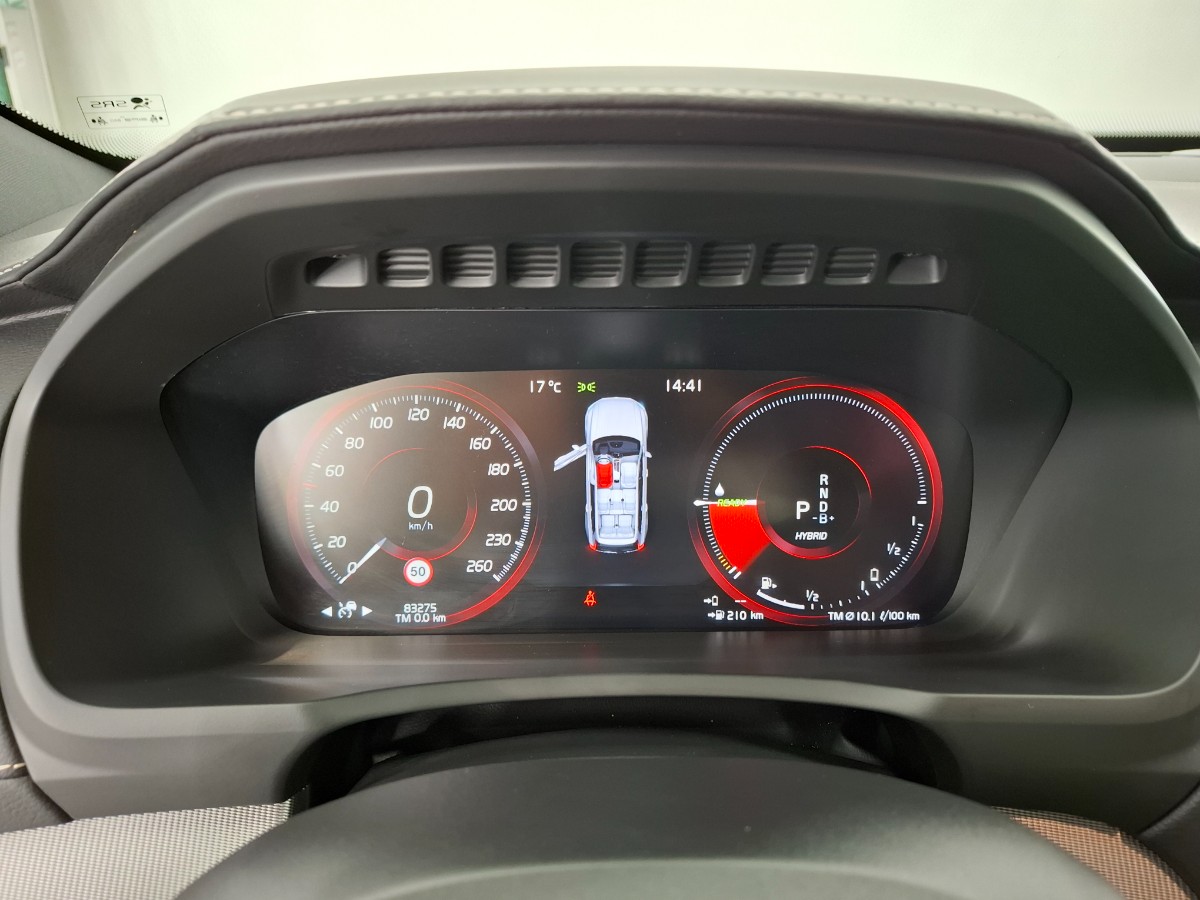 Volvo XC90 R-Design Recharge AWD 2.0 T8 Twin Engine 7-zits | Elektr. Haak | Stoelverw. achter | Voorruitverw.