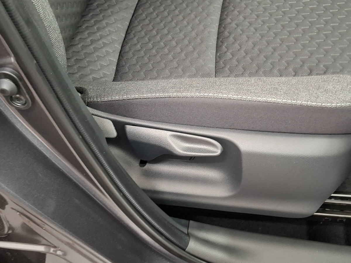 Toyota Yaris Cross 130pk teamplayer + winter + safety