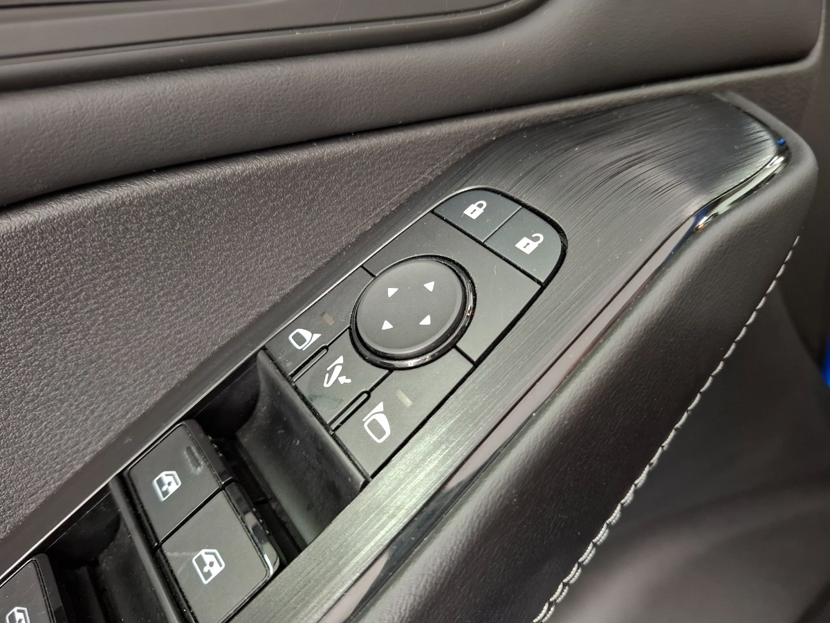Nissan Qashqai 1.3 MHEV Xtronic Business Premium