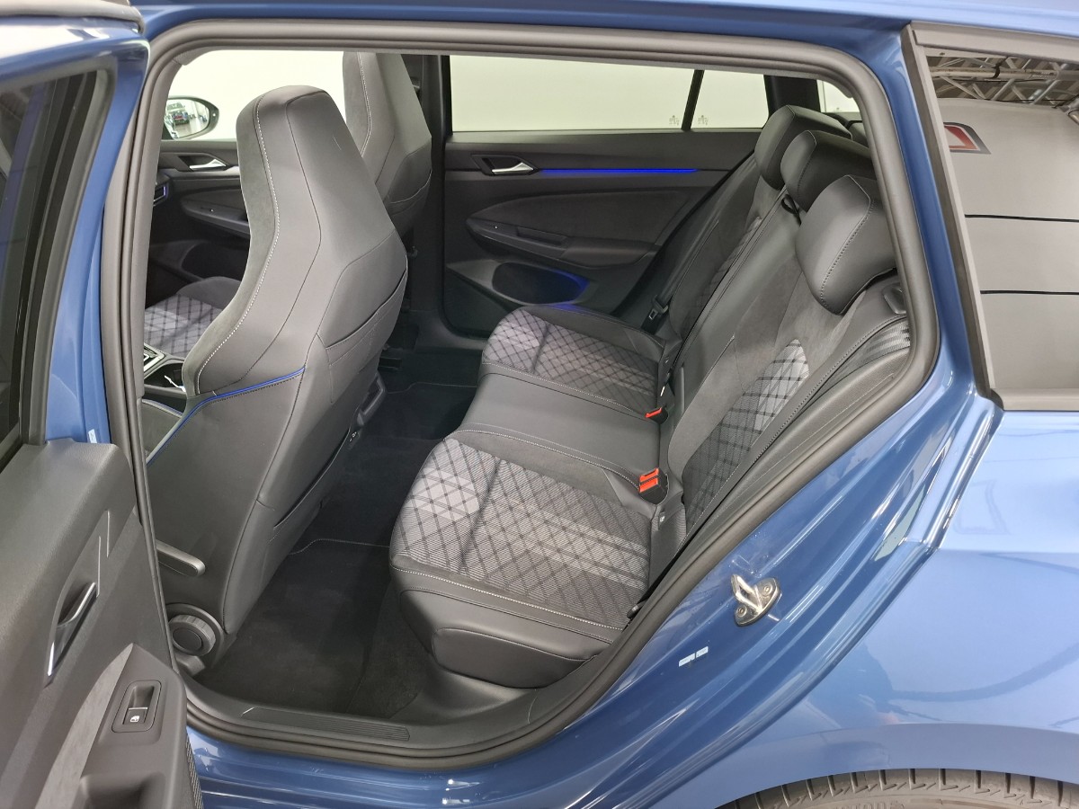 Volkswagen Golf Variant VIII 1,5eTSI 150PK DSG R-Line +