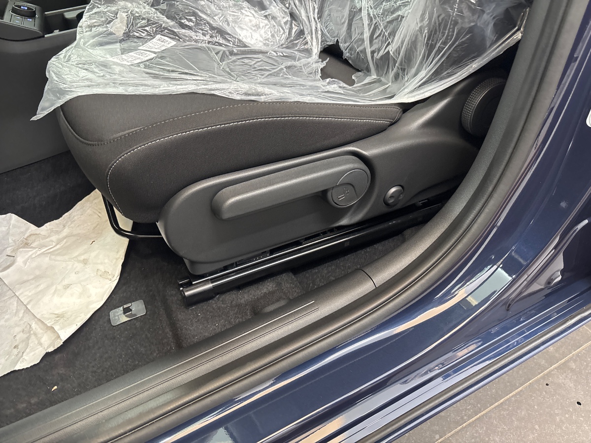 Hyundai Kona Comfort smart TT 65.4 KWH