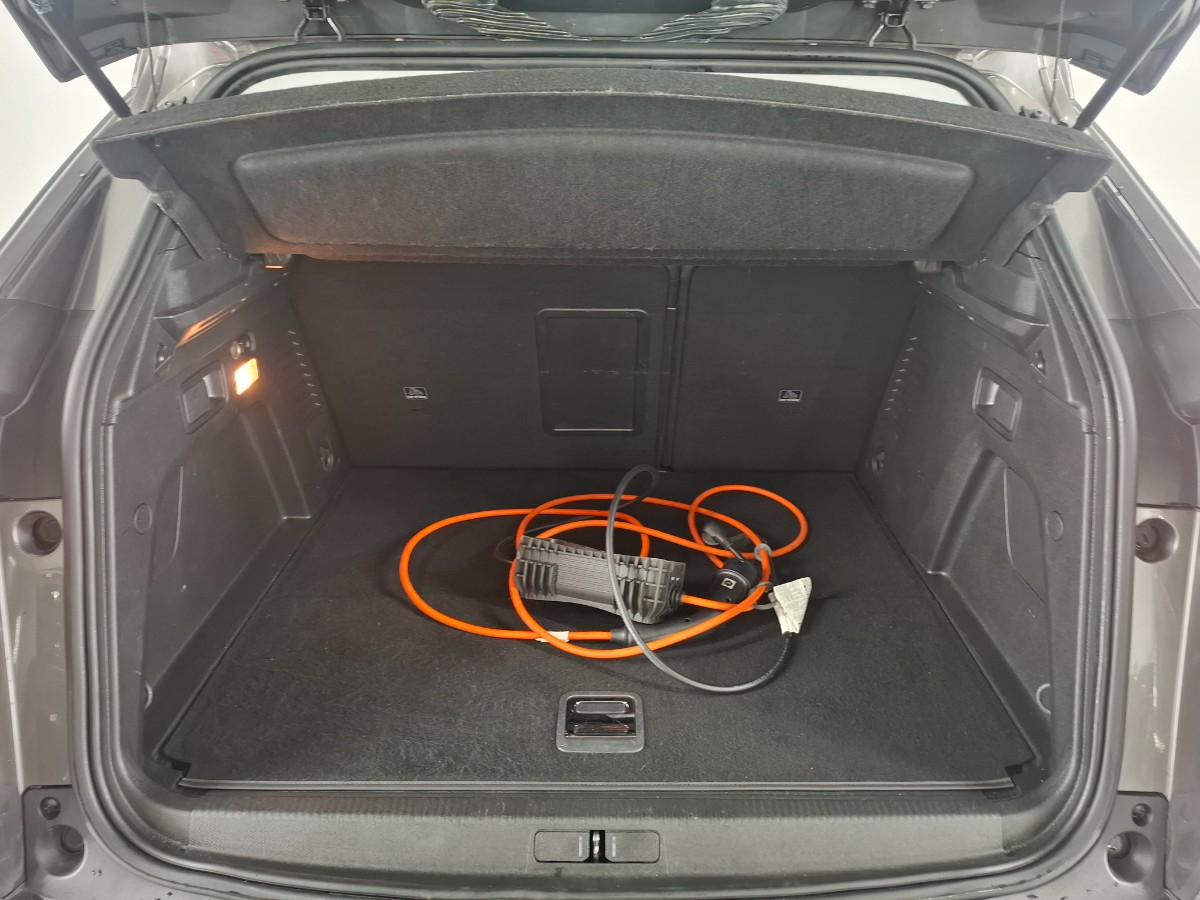 Peugeot 3008 Hybrid 225PK Allure Pack