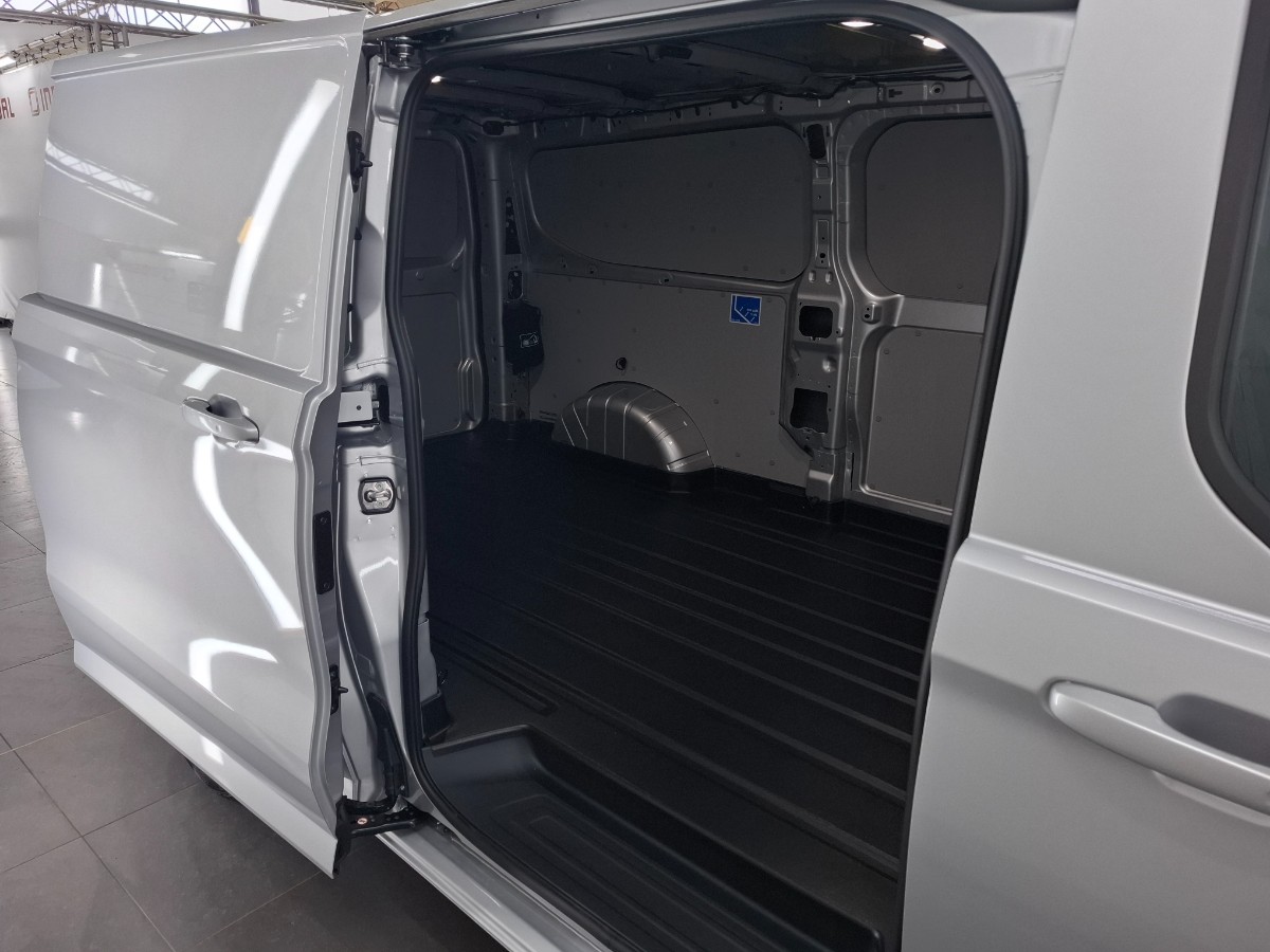 Ford Transit Custom 320 2.0 TDCI L2H1 Limited