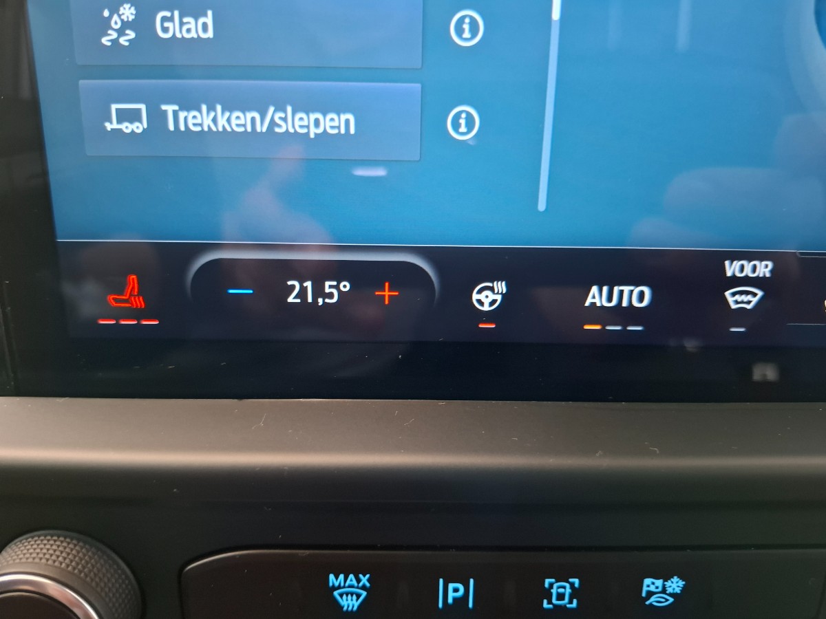 Ford Transit Custom 320 2.0 TDCI L2H1 Limited