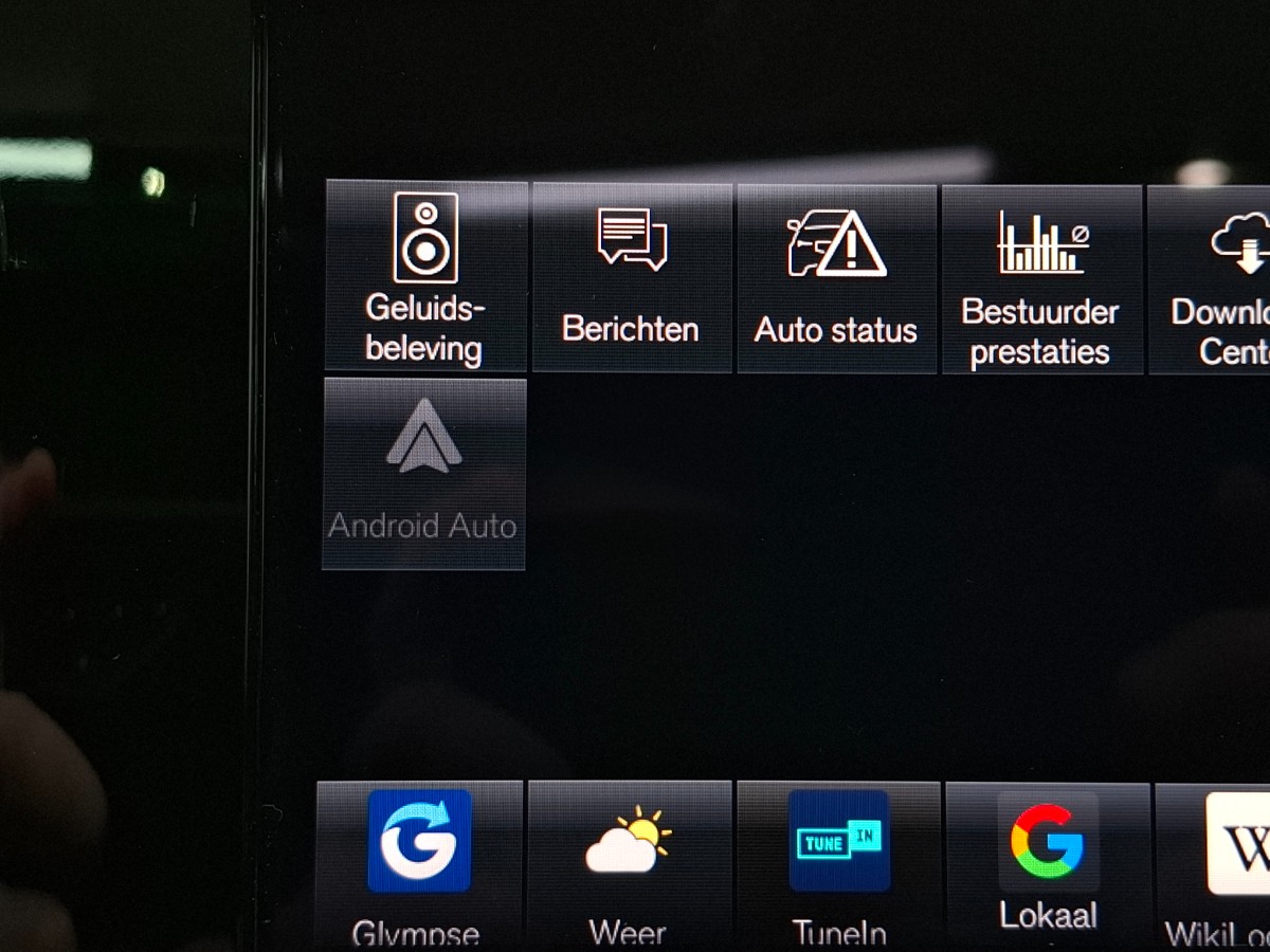 Volvo XC40 1.5 T4 Recharge R-Design Pano ACC H&K Elec Stoelen+Geheugen+Verwarming