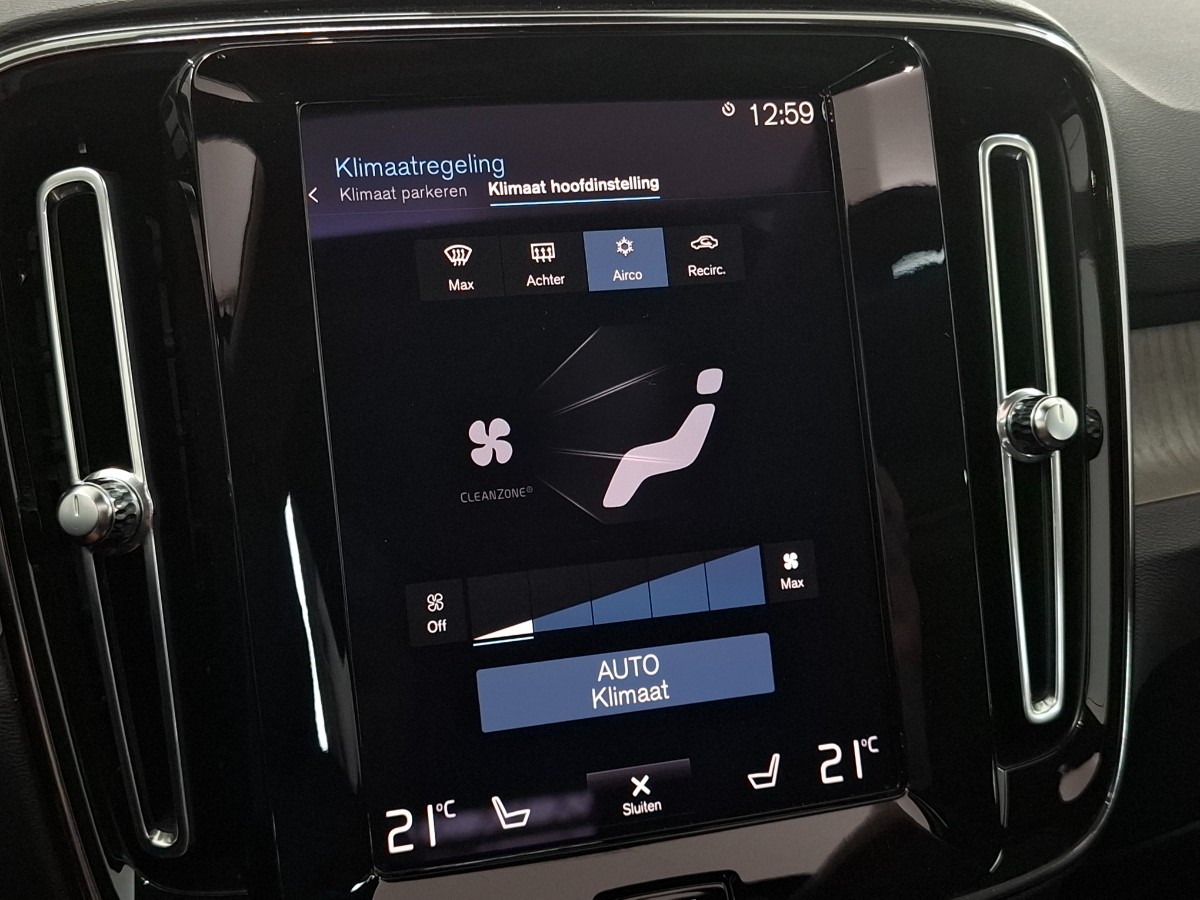 Volvo XC40 1.5 T4 Recharge Inscription |Stoelverwarming|Pano|H&K|