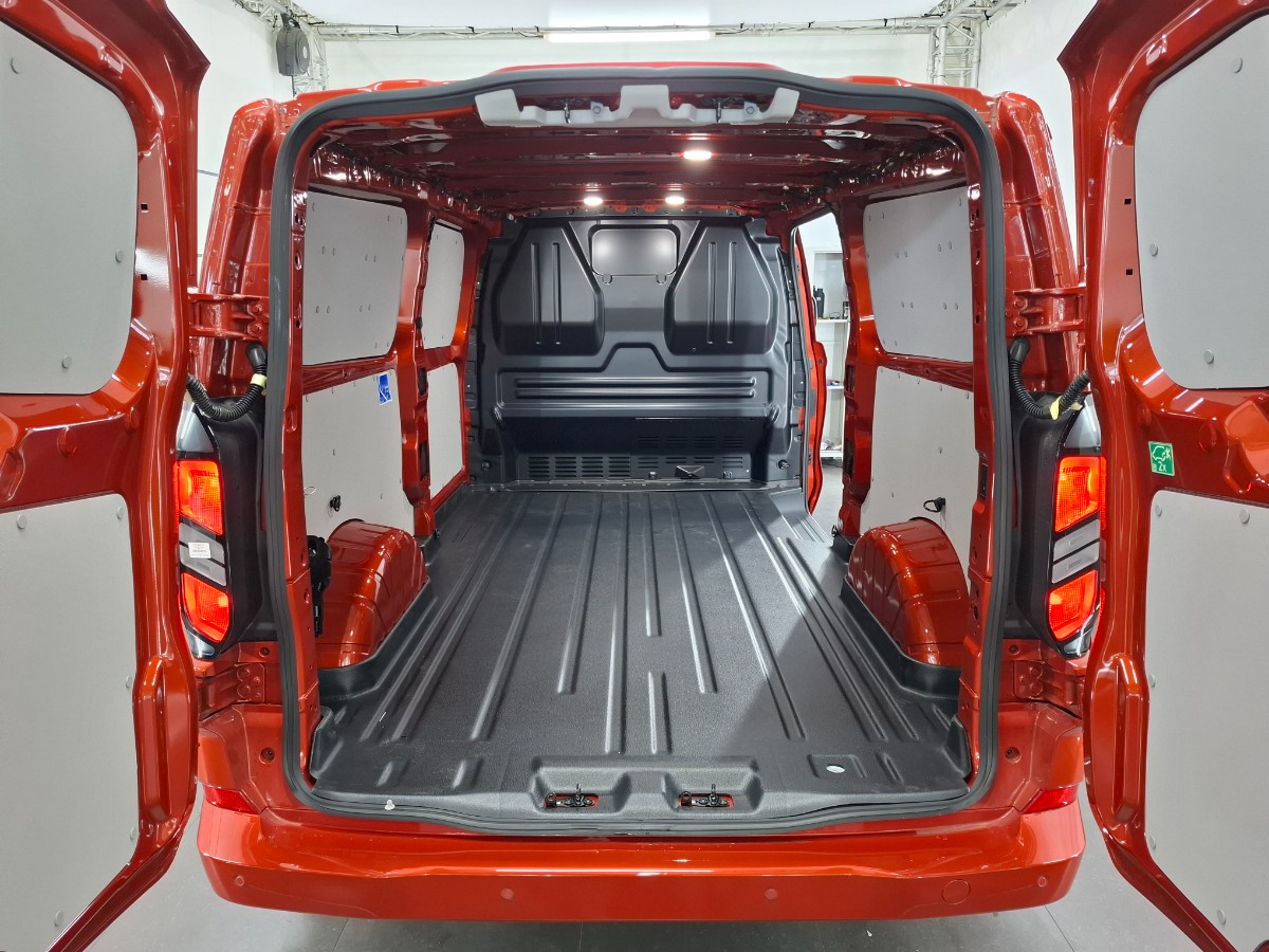 Ford Transit Custom Limited L2H1 320 | Driver P. Premium | THKVRB | 17 LMV | Stuurverw. | Draadloos laden | Dubb. Vergr.