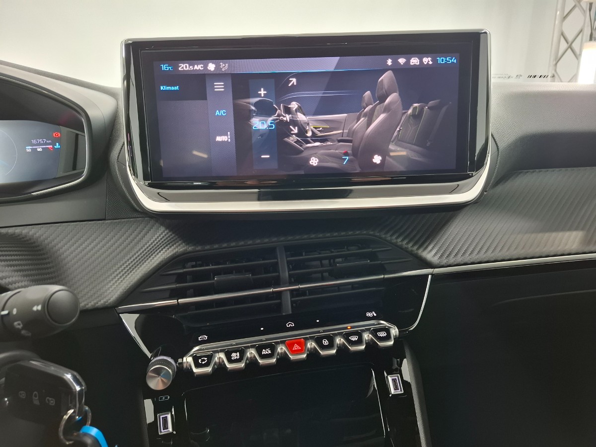 Peugeot 2008 1.2 PureTech 100 Allure