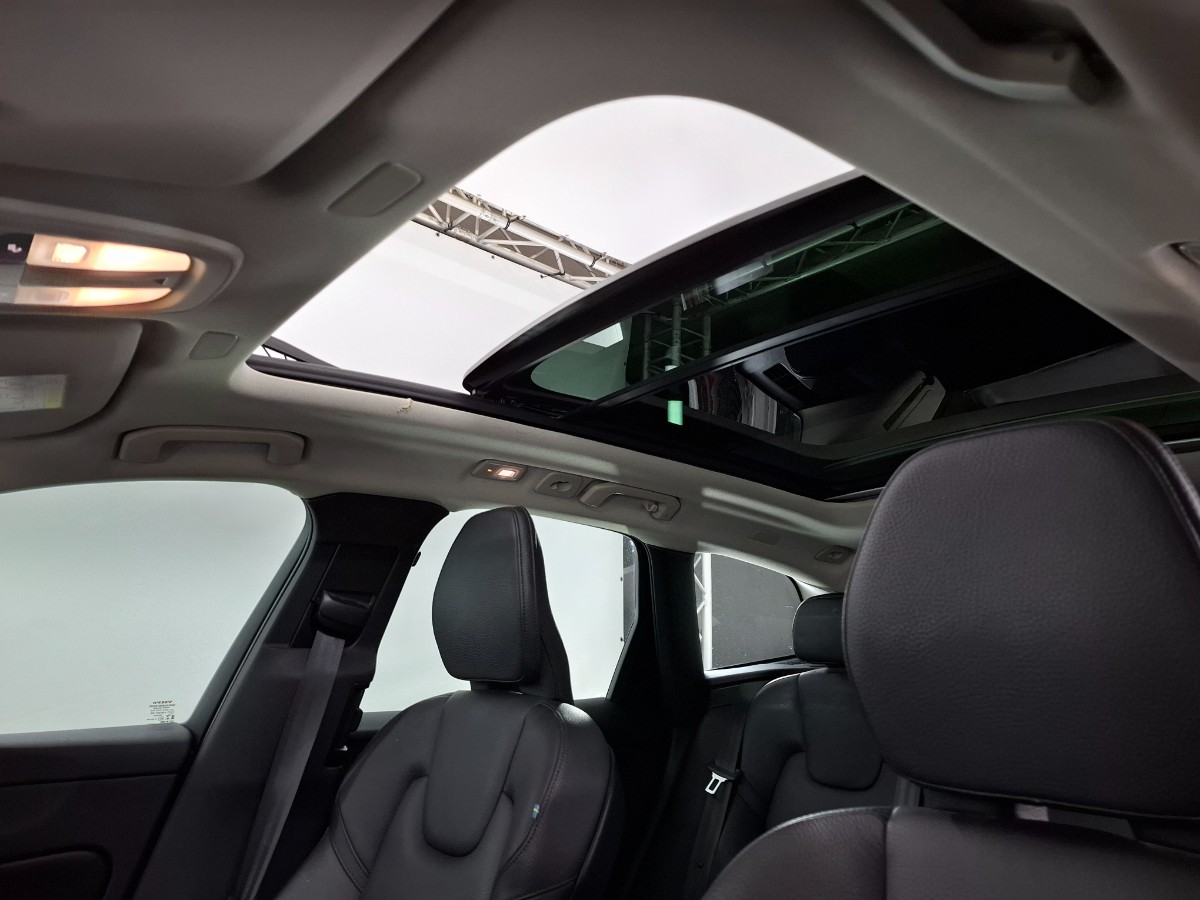 Volvo XC60 2.0 T6 Recharge Inscription |Long Range|H&K|Stoelverwarming|
