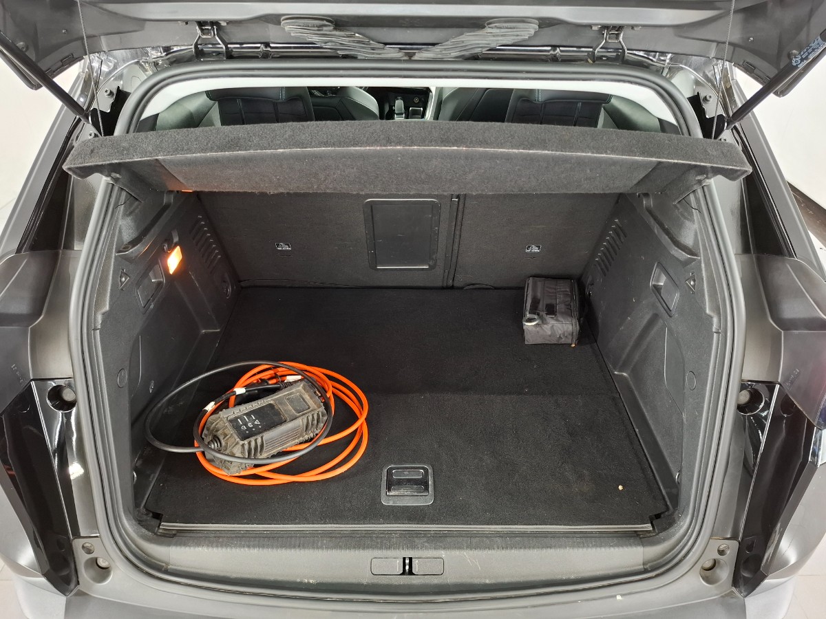 Peugeot 3008 Hybrid 225 Allure Pack 1.6 PlugIn 225PK