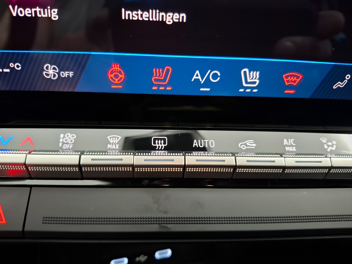 Renault Rafale atelier Alpine E-Tech 4×4 plug-in hybrid 300 Panoramadak Head-Up Display Pack Harman Kardon Head-Up Display