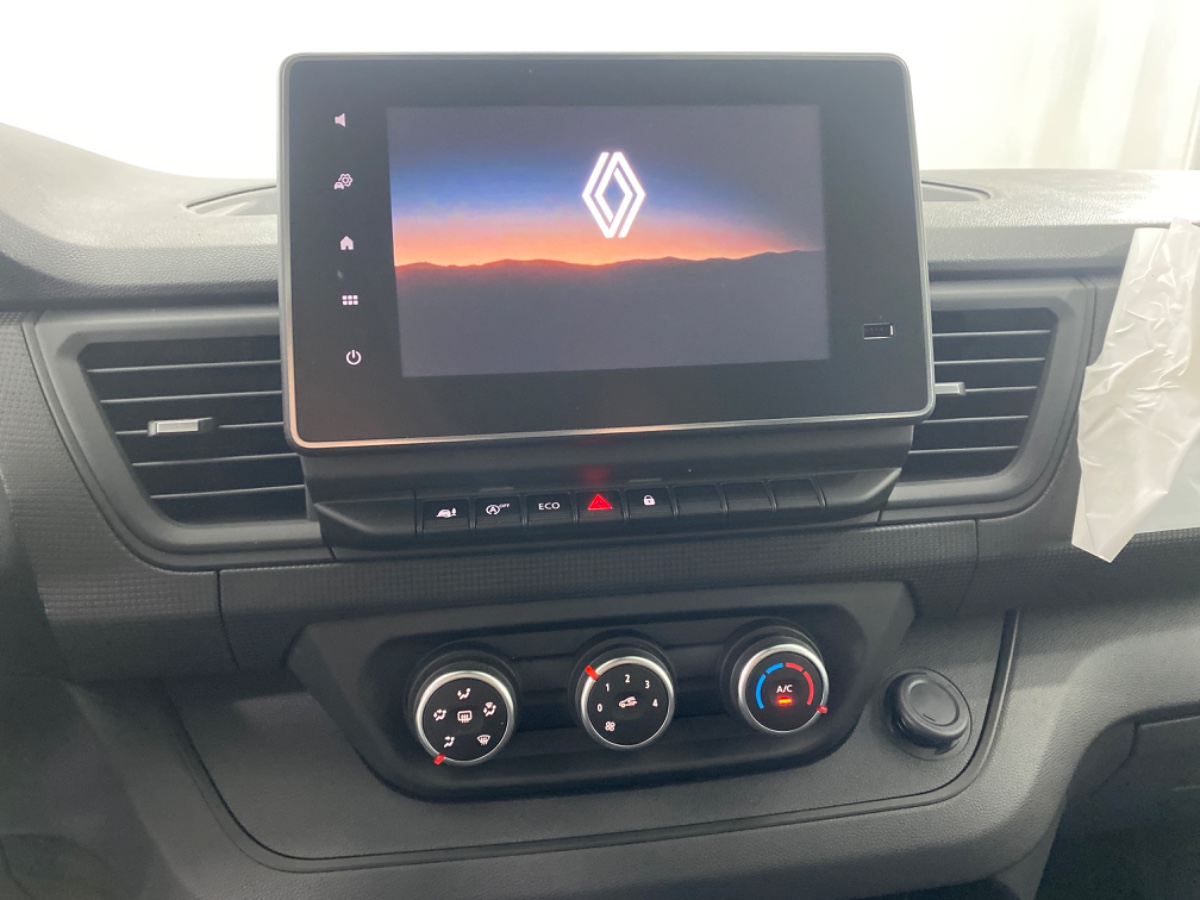 Renault Trafic 2.0 dCi 130 T30 L2H1 Work Ed. | Navi Parking 2xSD Rswiel 4SB