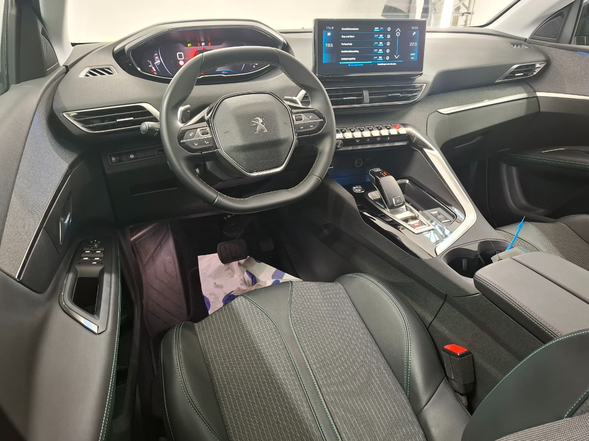 Peugeot 3008 1.2 Puretech 130 PK AUT Allure Pack Virtual Navi Camera