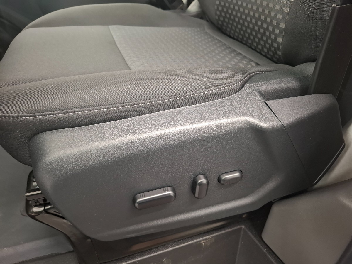 Ford Transit Trend 130PK Automaat | SYNC4 | Trekhaak | Stoelverwarming | Laadruimte pack
