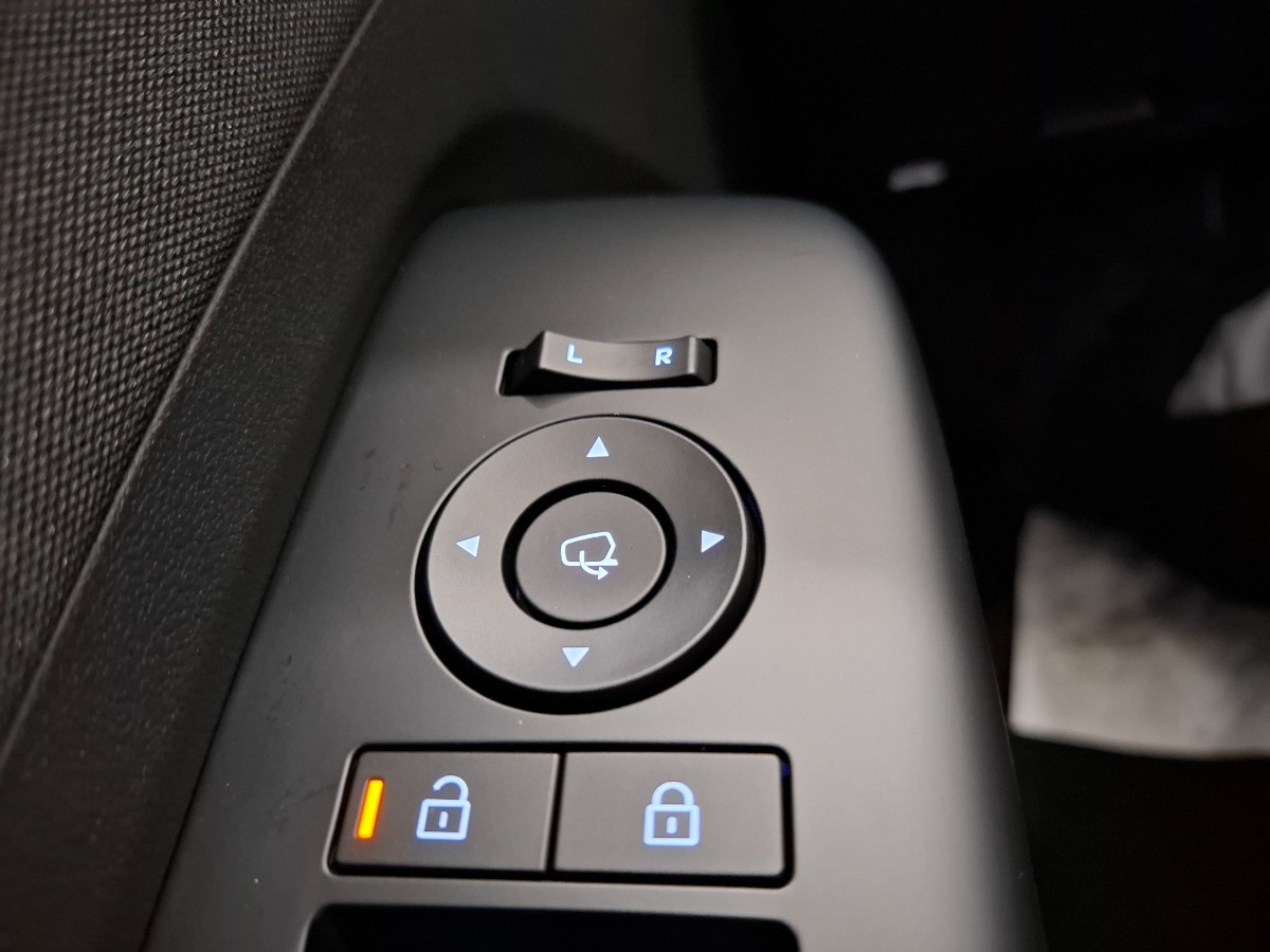 Hyundai Kona Comfort smart 65.4 KWH