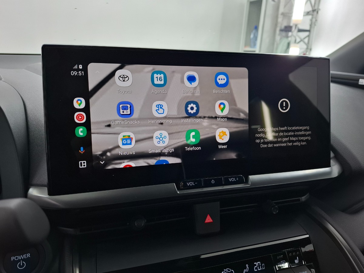 Toyota C-HR 1.8 Hybrid 140 First Edition Bi-Tone