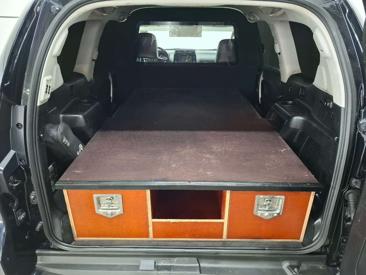 Toyota Land Cruiser 2.8 D-4D-F Professional Van | AVS Luchtvering | ACC | Stoelventilatie | Memory | 360 camera | JBL Audio
