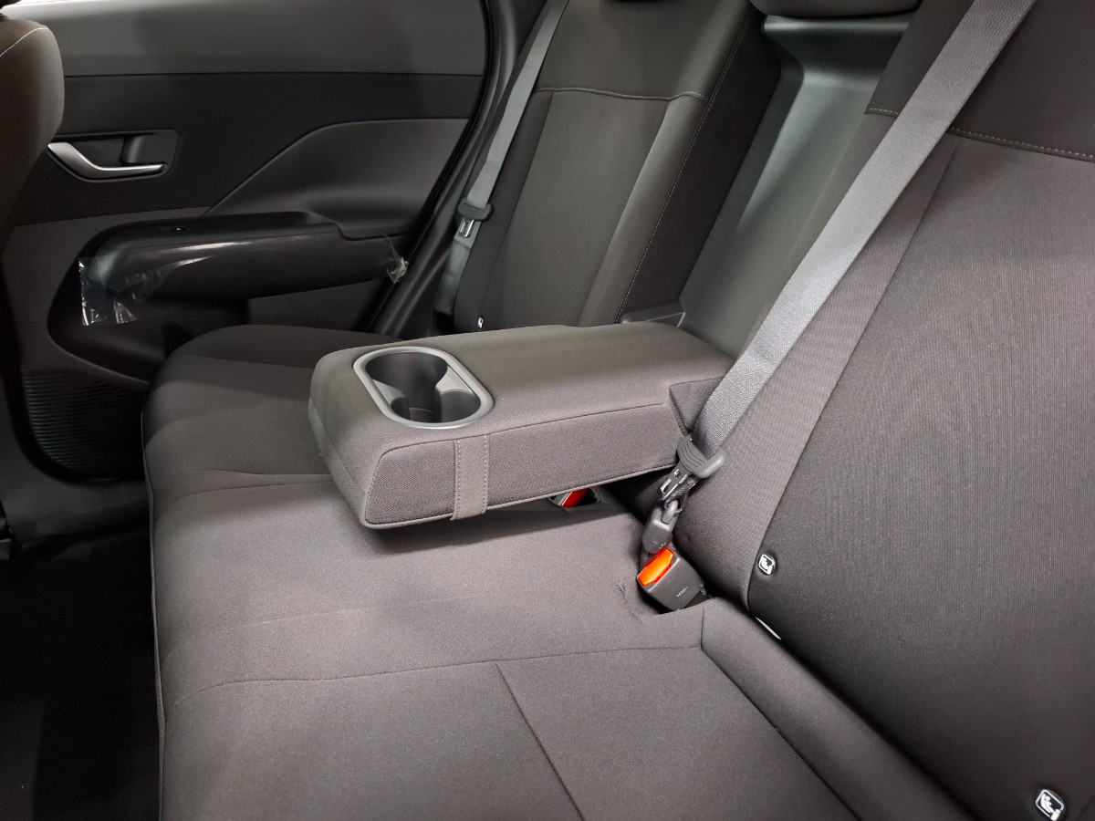 Hyundai Kona Comfort smart 65.4 KWH