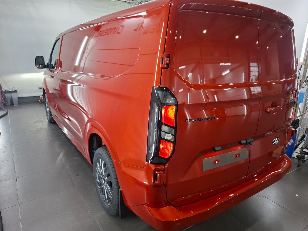 Ford Transit Custom Limited L2H1 320 | Driver P. Premium | THKVRB | 17 LMV | Stuurverw. | Draadloos laden | Dubb. Vergr.