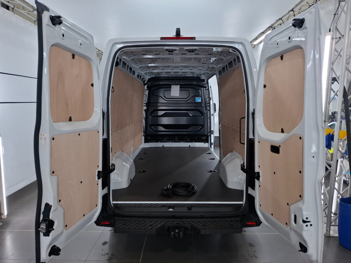 Renault Master E-Tech T35 L3H2 Extra long range 87 kWh