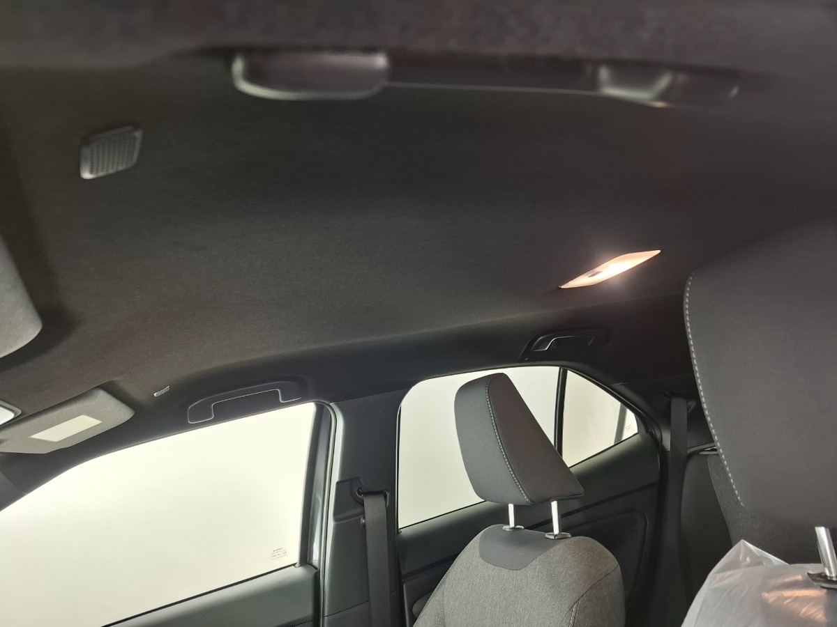 Toyota Yaris Cross 130pk teamplayer + winter + safety