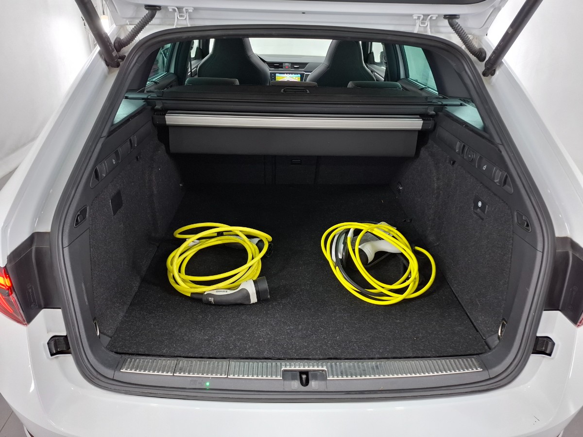 Skoda Superb Combi SPORTLINE 1.4TSI iV