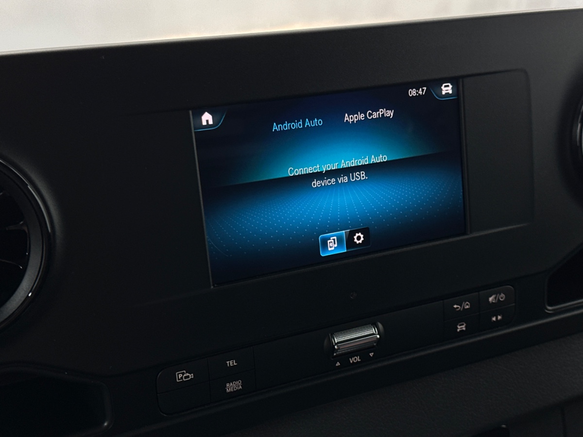 Mercedes-Benz Sprinter 317 CDI L2H2 RWD | MBUX CAM COMFST.