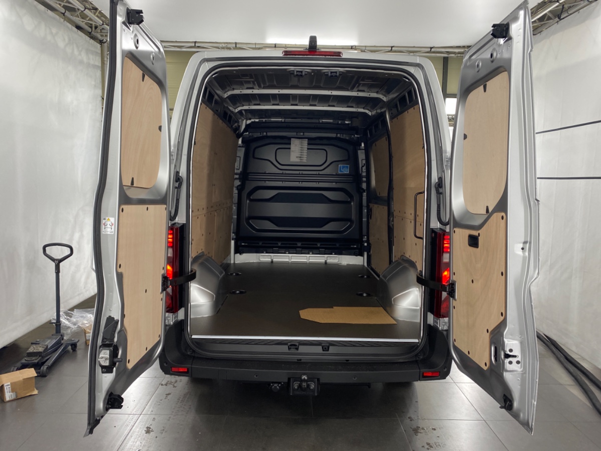 Renault Master L2H2 T35 Blue dCi 130 E06e advance – Gris Etoile